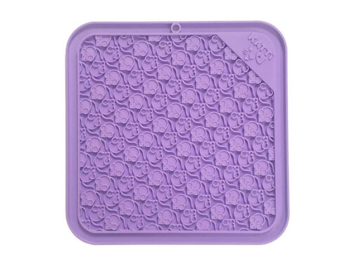 Katti lick mat in purple with a fun mouse pattern